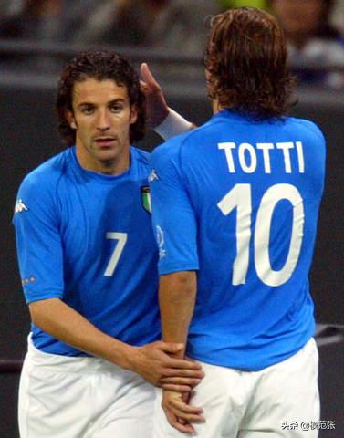 足球经典庆祝球衣,十大经典足球球衣