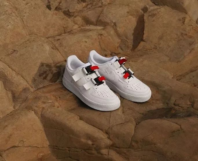 Sneakerhead没衣品的人，都被这个日本胖子疯狂打脸