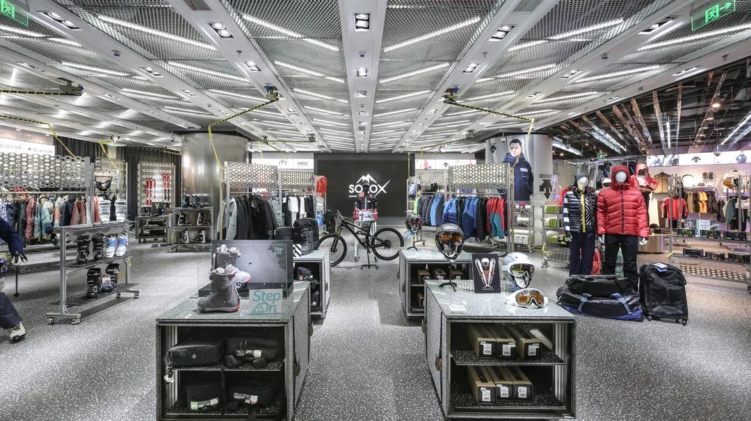 感受一下滑雪的体验,东北滑雪是什么样的体验