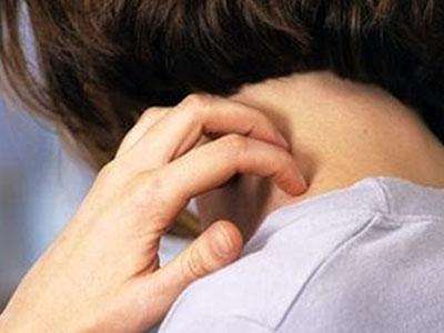 皮肤发痒像虫爬,皮肤发痒感觉有虫子爬过