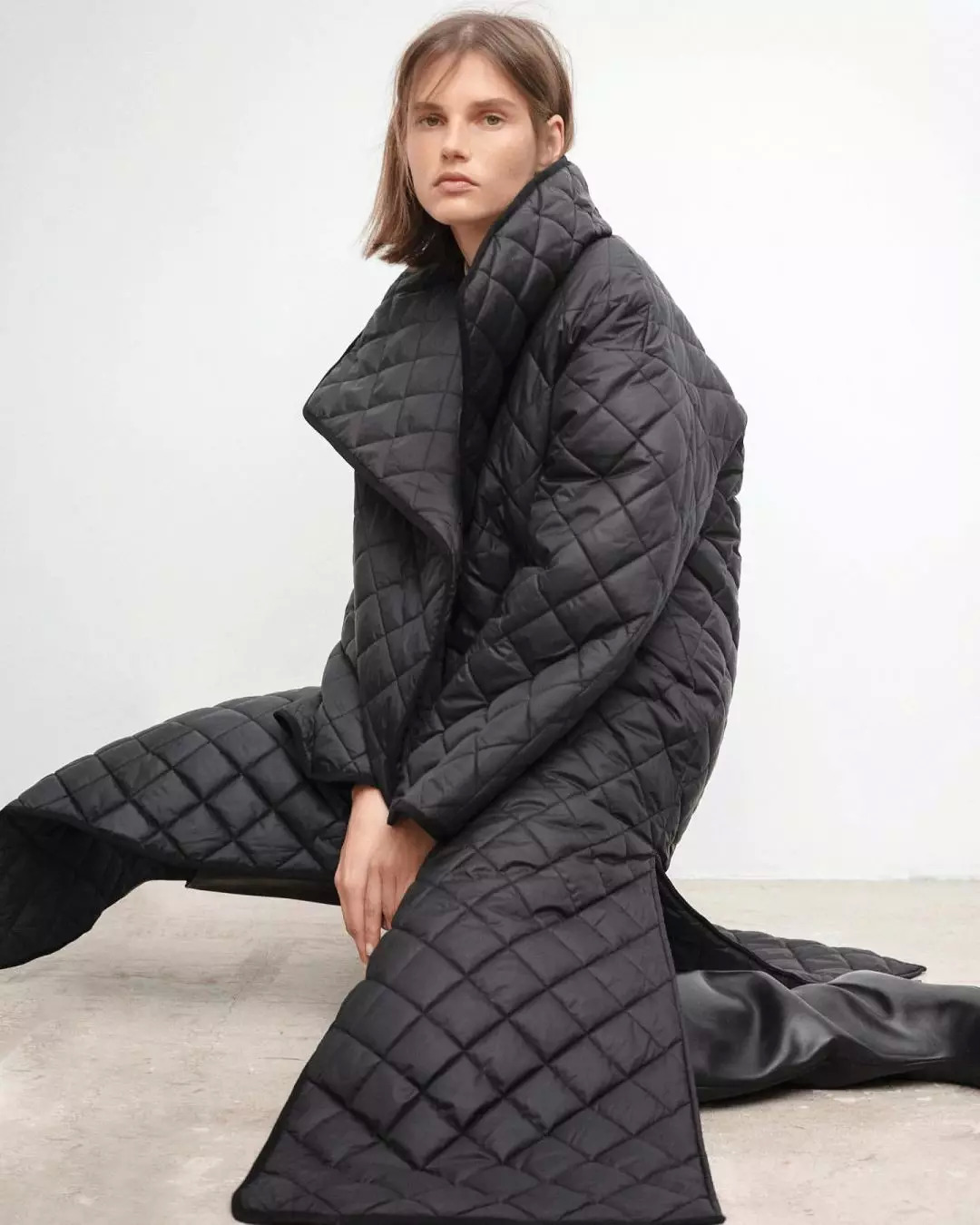 复古菱格双肩包香奈儿,香奈儿大号包包穿搭