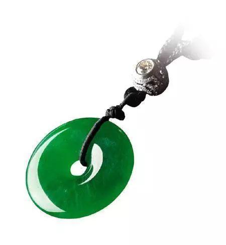 全球最贵的翡翠首饰,史上最贵翡翠单品