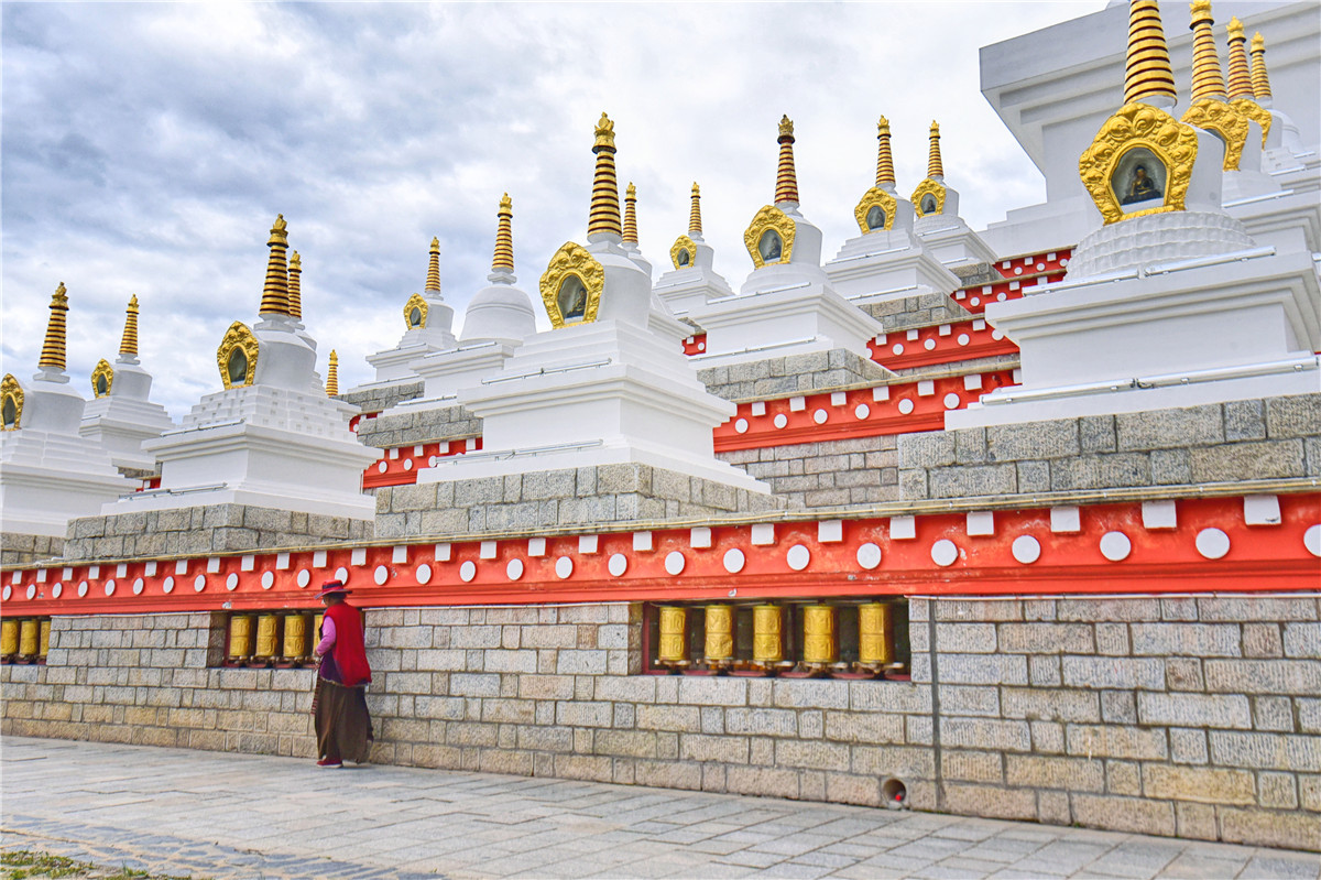 甘孜5日旅游攻略最新,甘孜五天四晚