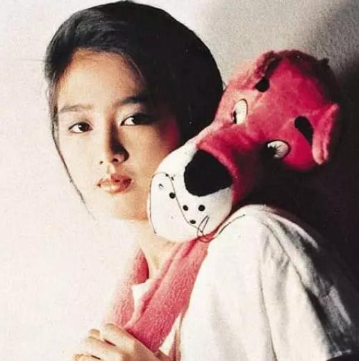 6个女人,六个女人四段婚姻