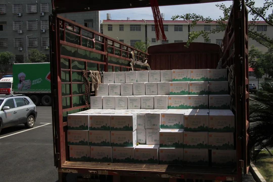 抗洪公益救援行动,为爱出发的公益活动