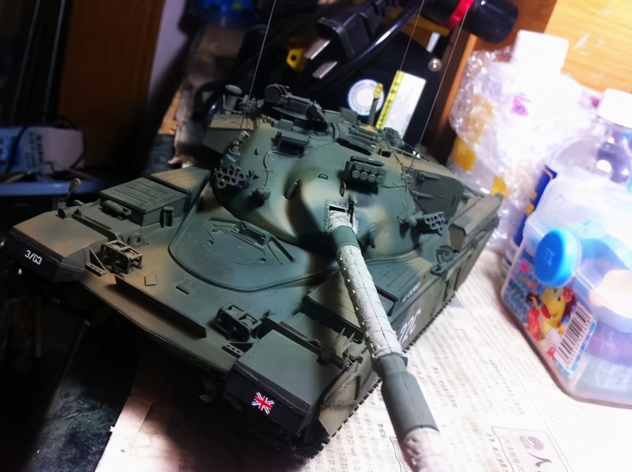 如何做逼真的坦克,怎么做坦克模型不要遥控