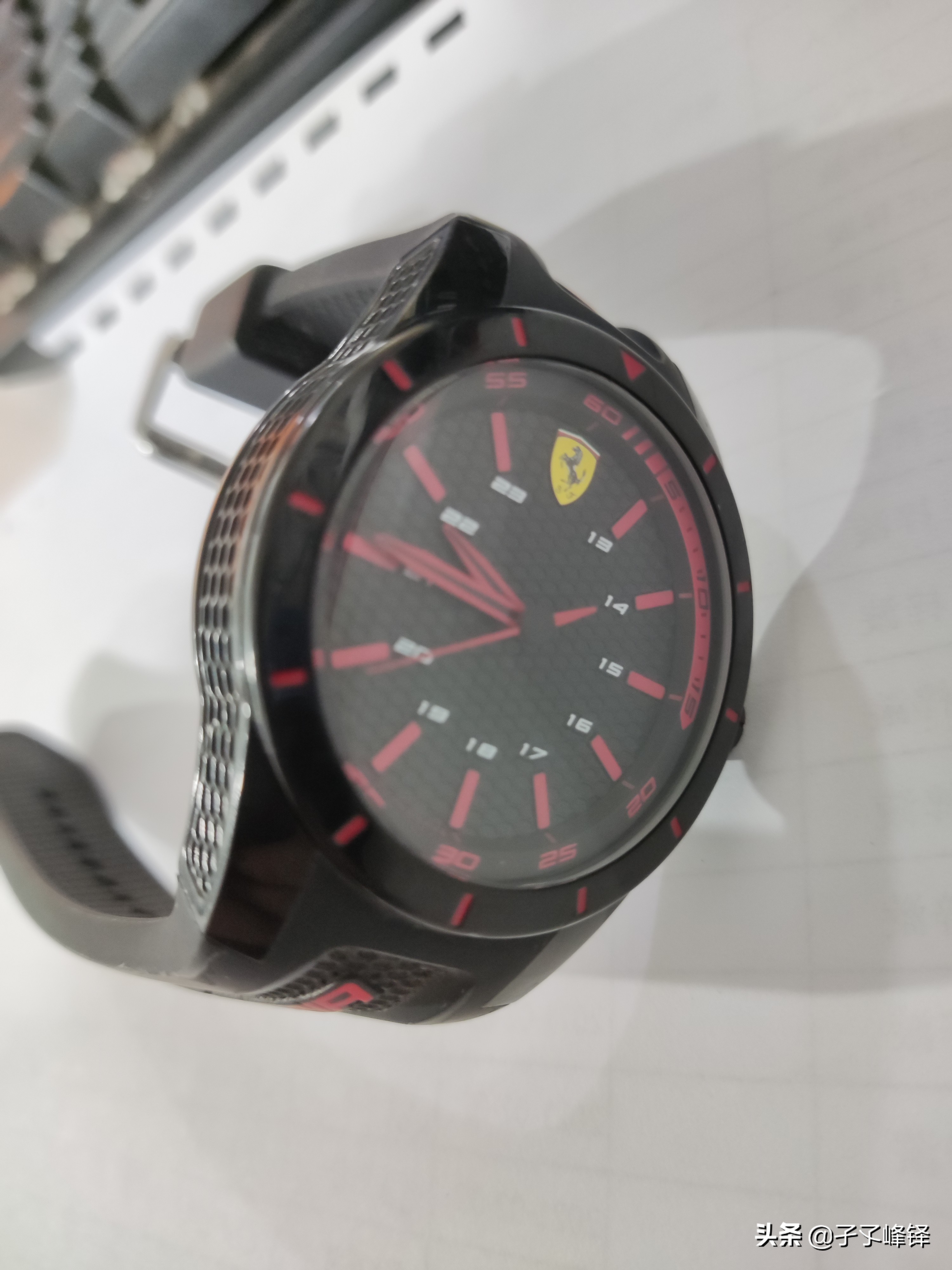 平民法拉利的真实性能车,平民版法拉利多少钱