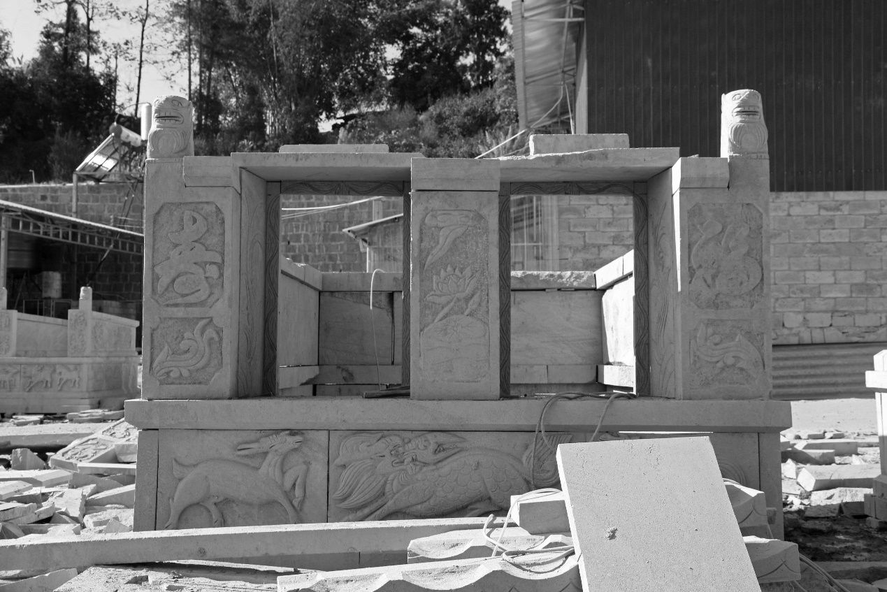 年年复年年：坟石工人的尘肺二十年