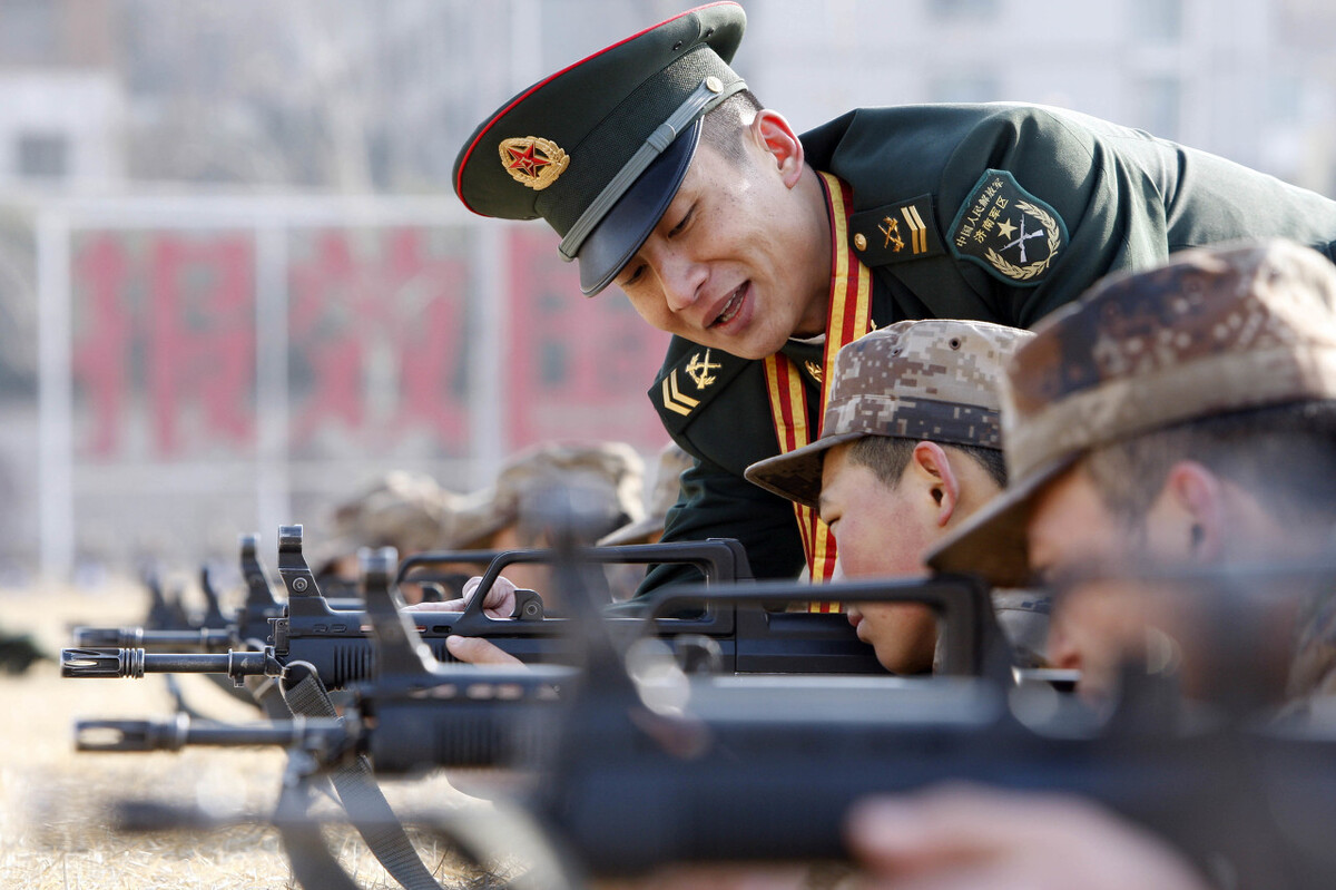 当兵的有烦心事怎么安慰,在部队的烦恼