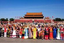 家长怎样让孩子了解56个民族,中国56个民族都是什么族