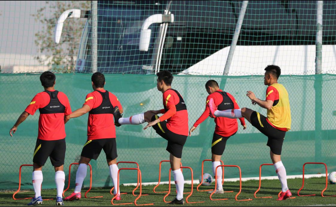 蒿俊闵国足,蒿俊闵艾克森手球