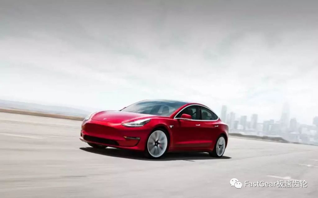 花30多万买摩托车被嘲笑,特斯拉新款model3到底值不值得买