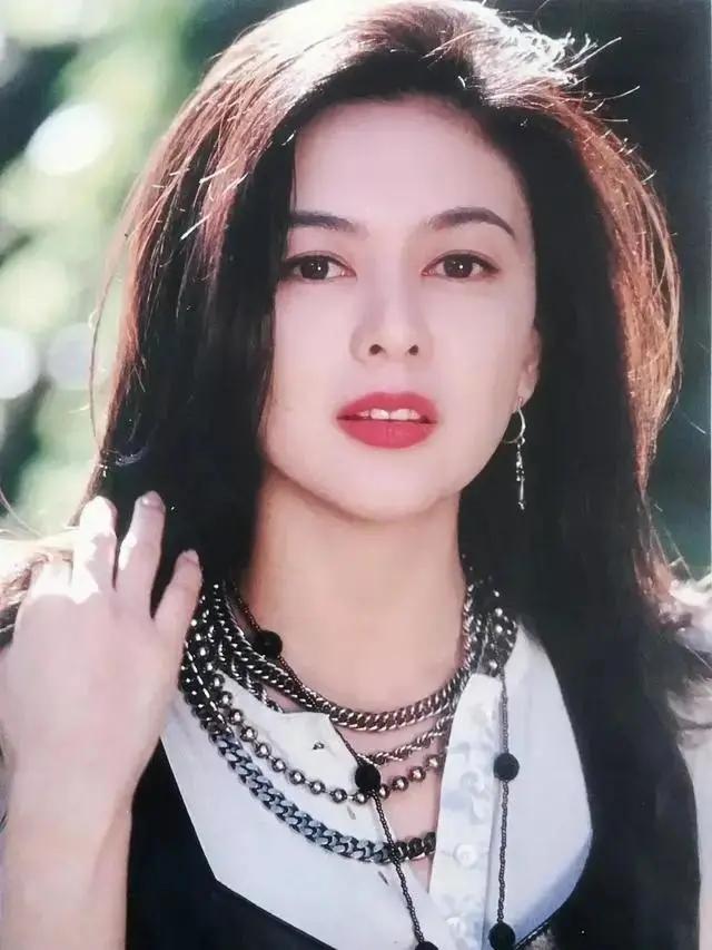 凸嘴怎么自己改善视频,纠正凸嘴后的对比照片