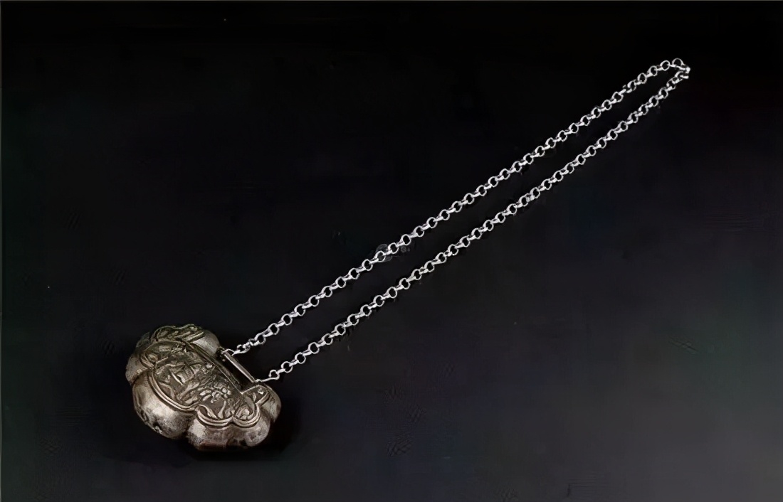 长命符护身符有什么区别,中国古代民间长命锁图片