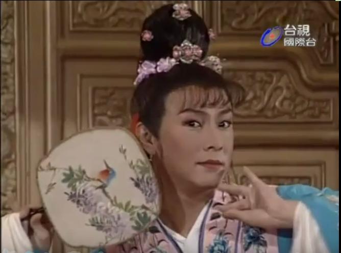 张卫健男扮女装照,张卫健年轻戴帽子造型