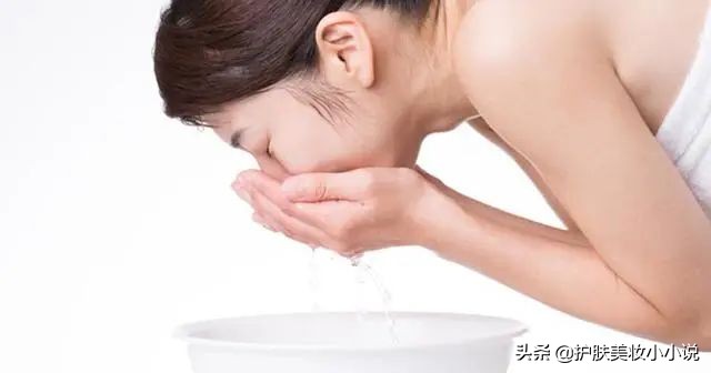 脸上毛孔粗大怎么改善家庭小妙招,脸上毛孔粗大如何改善有红点