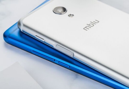 买荣耀手机好还是买小米手机,买荣耀还是买小米