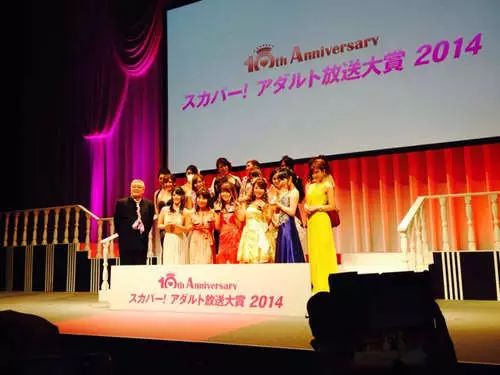 j联赛历史,56岁足坛活化石三浦知良登场