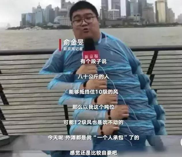 为什么好看的女孩都那么漂亮,为什么好看的女孩都很矮