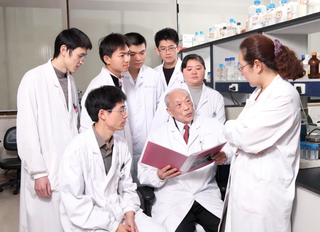 王振义院士真的能治疗白血病吗,院士王振义治白血病的配方