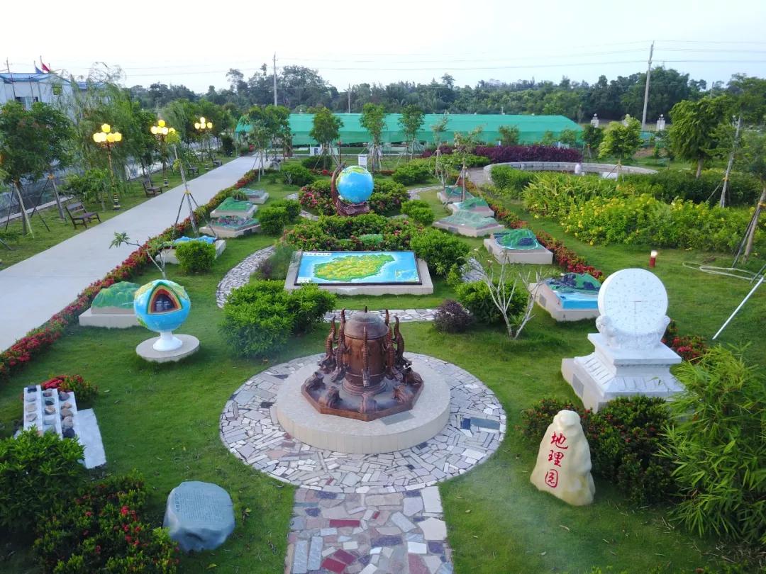 万宁中学第四届艺术节青春飞扬,万宁中学兴趣班