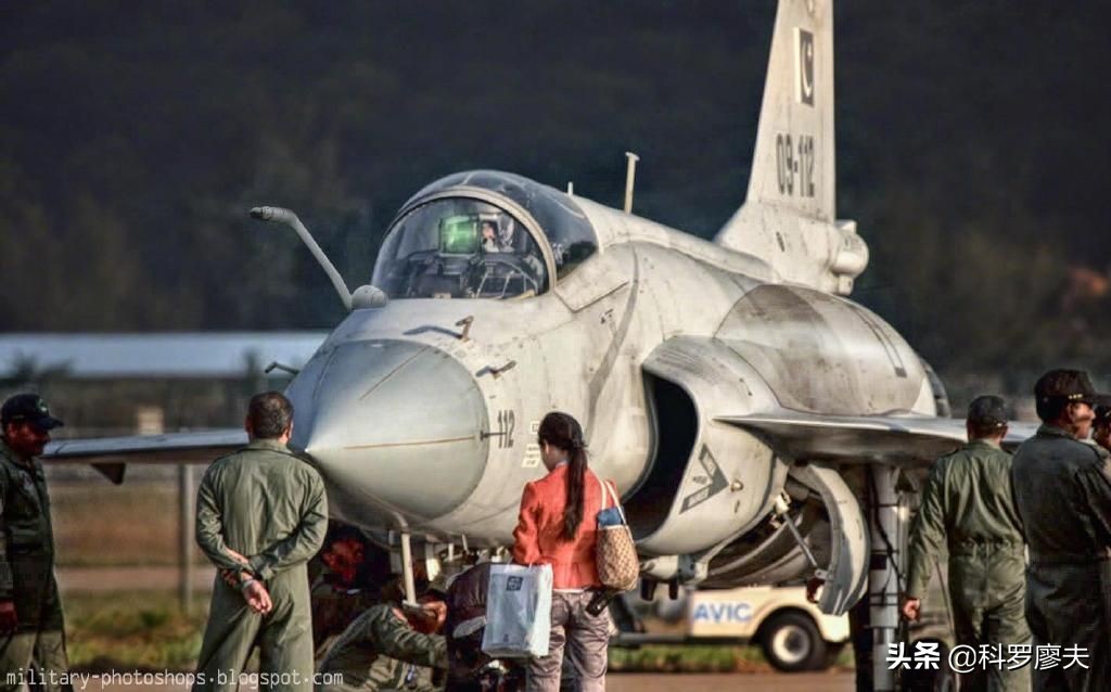 jf-17枭龙blockiii战斗机,jf-17枭龙战机