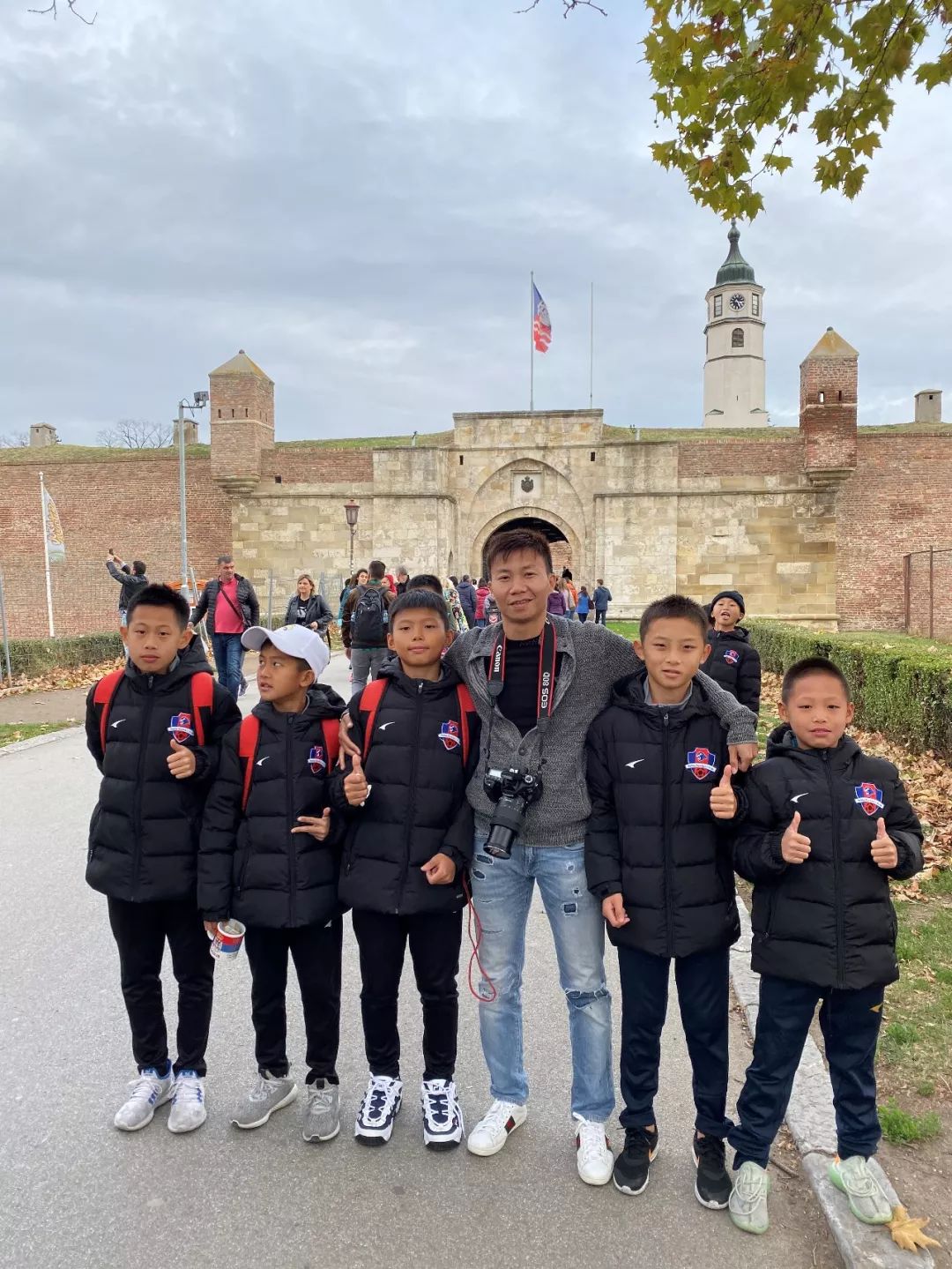 梅州客家队踢亚冠,梅州客家出征视频