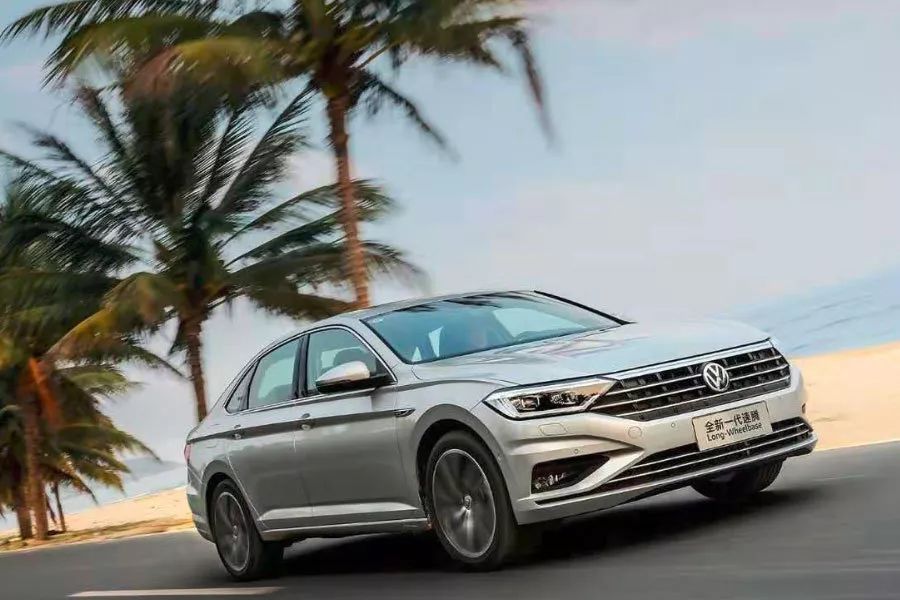 大众速腾空间实测,试驾大众速腾1.2t超越版