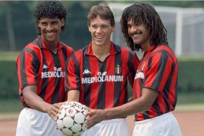 天下足球top10十大三人组合,足坛十大梦幻三人组