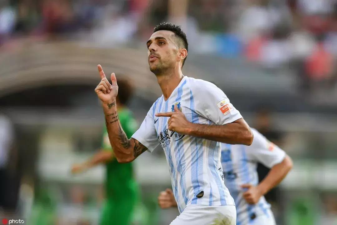 “白菜价”球王3年92球，我们正在见证中超历史最强射手的诞生