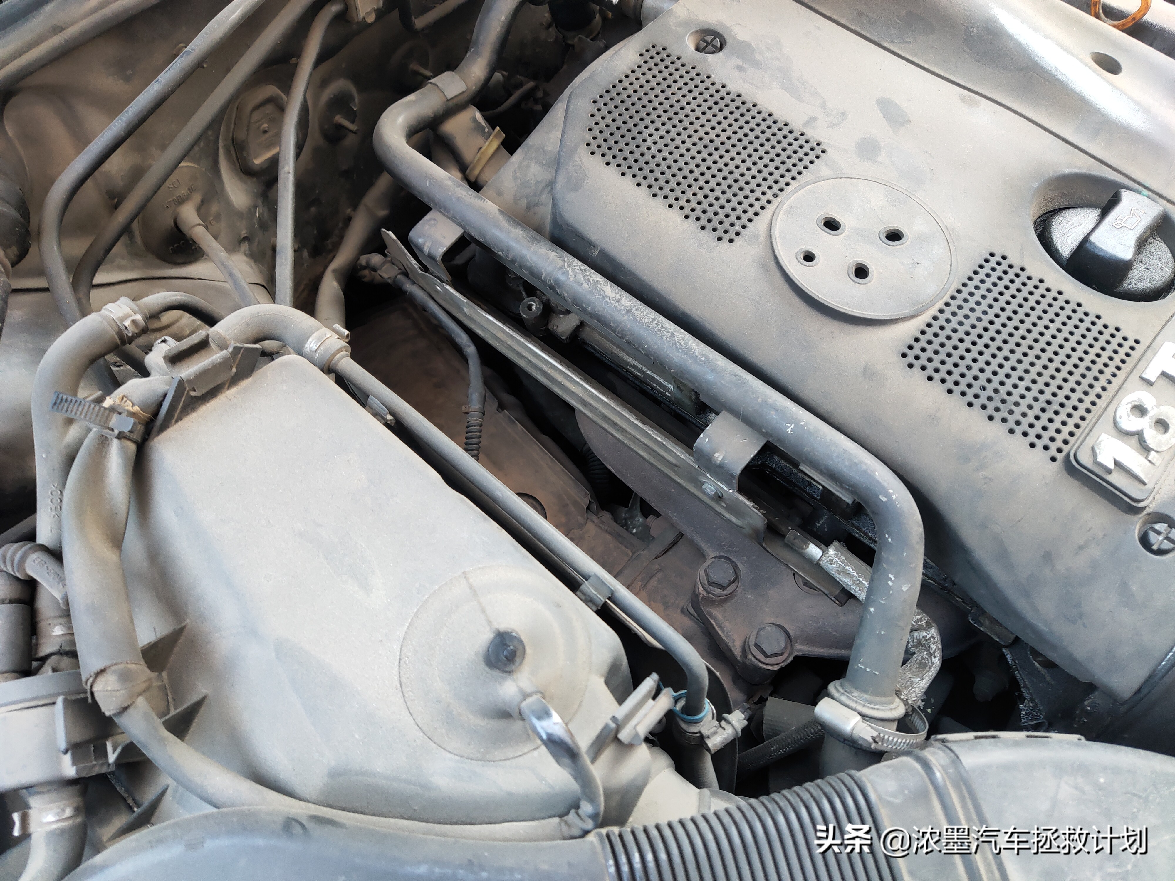 情怀老车帕萨特b5翻新,经典老车b5帕萨特翻新复活