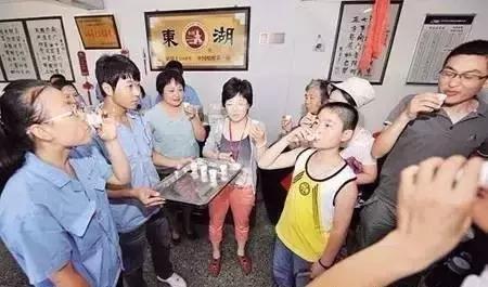 300年的老厂无一人患癌，因为每天都喝它，你家厨房也有哦