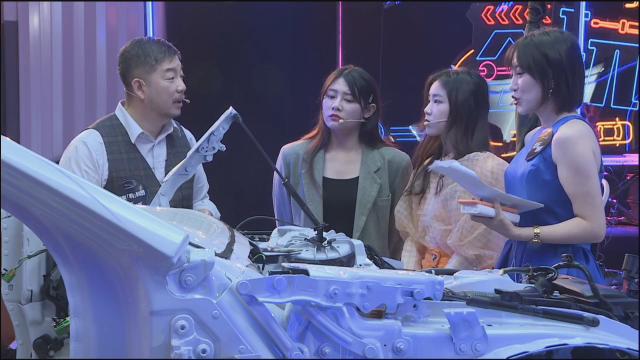 全新捷豹XEL拆车直播，玩一场拆解“绅士豹徒”的游戏