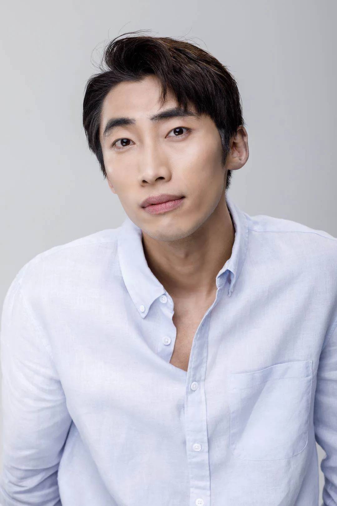 魔坛第一型男专访：模特与War3两不误某鬼王瘦身后颜值前三