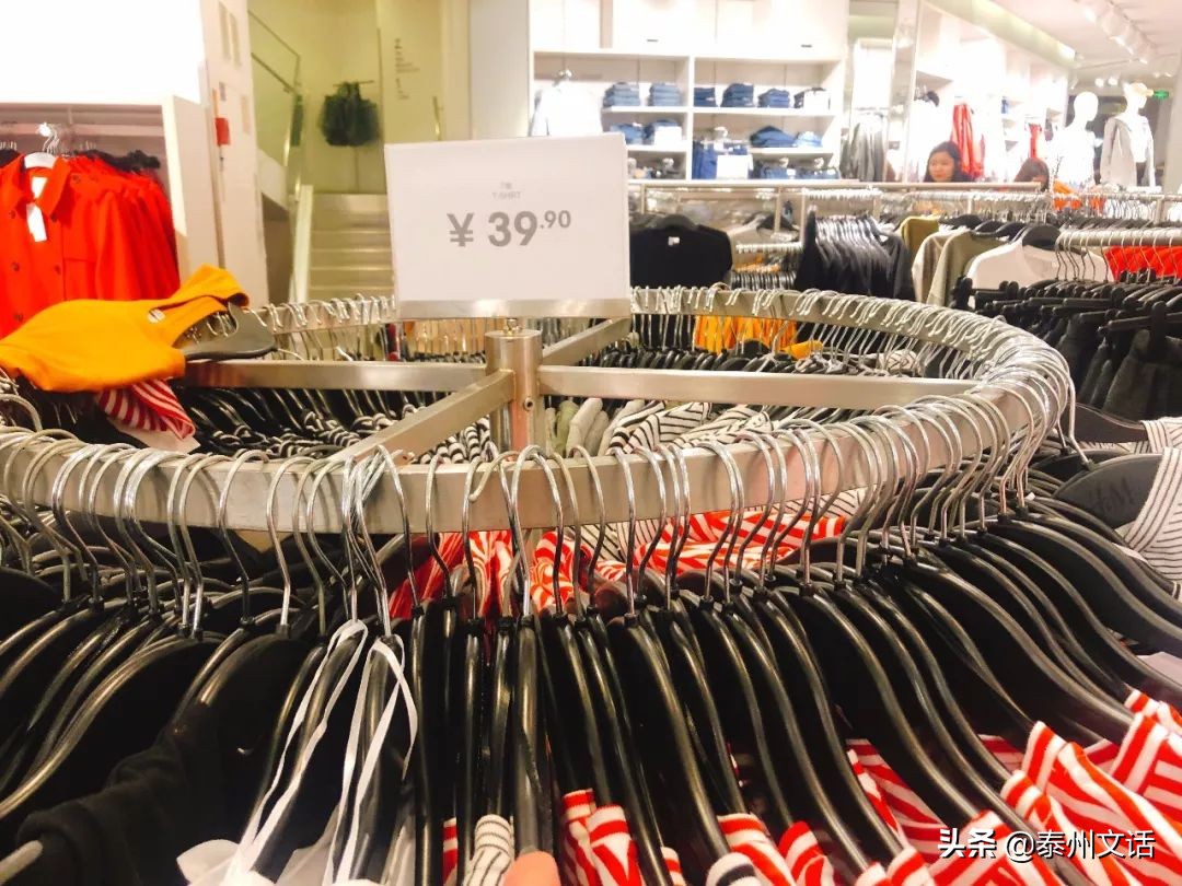 zara优衣库hm衣服折扣季,zaragap优衣库