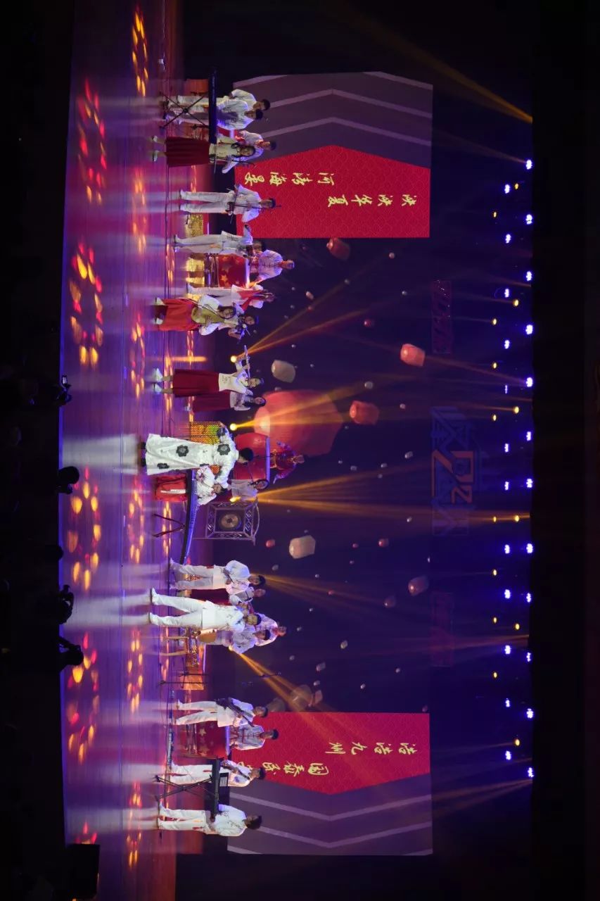 峰岚照片,峰岚的日常生活