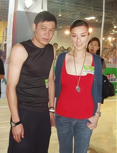 范志毅离婚,范志毅婚姻史名场面