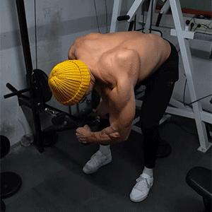 90后奶爸搞怪哄娃,肌肉奶爸带娃路人反应