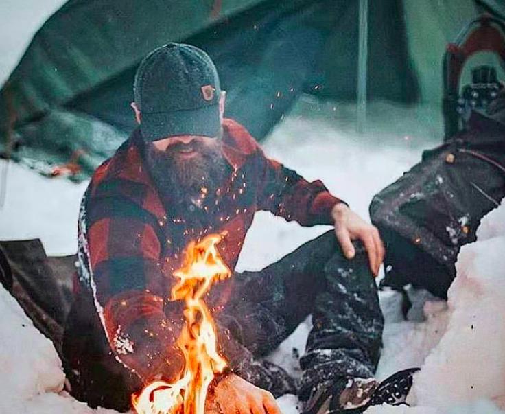 瑞典每年5周带薪休假，促使户外服饰商不得不教大家钻木取火