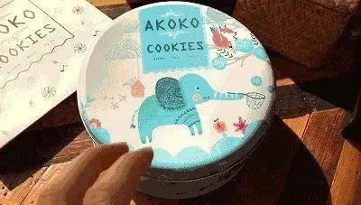 月售10000多盒的超人气饼干,曲奇饼干整箱零食