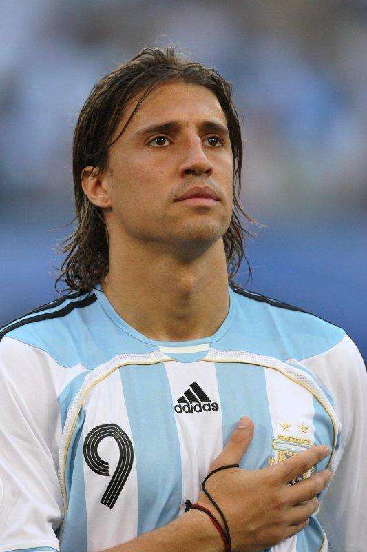 因扎吉和托雷斯谁帅,抢点型前锋是饼锋吗