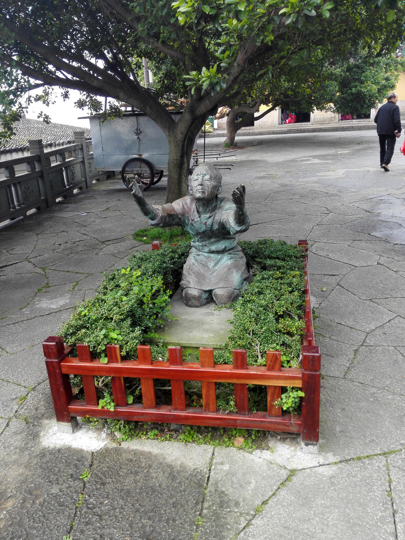 普陀山拜观音有什么关注事项,女子普陀山拜观音视频大全