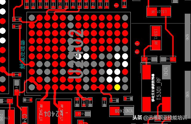 iPhone6P手机进水触摸不能用，3换屏幕问题仍然，你猜问题在哪？