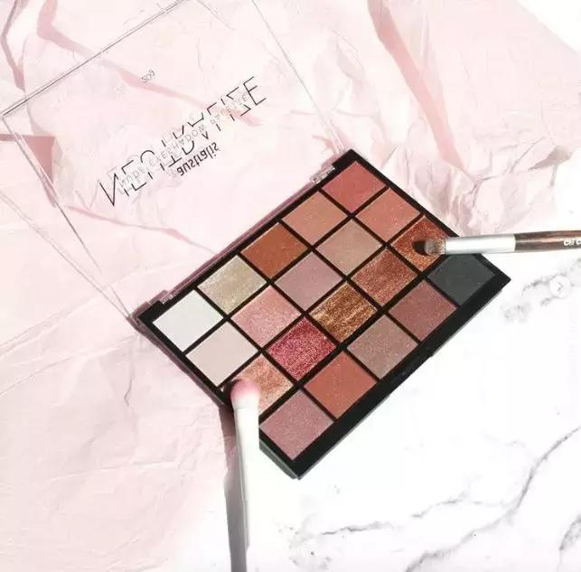 盘点那些热卖的经典彩妆,平价彩妆全套推荐2020款