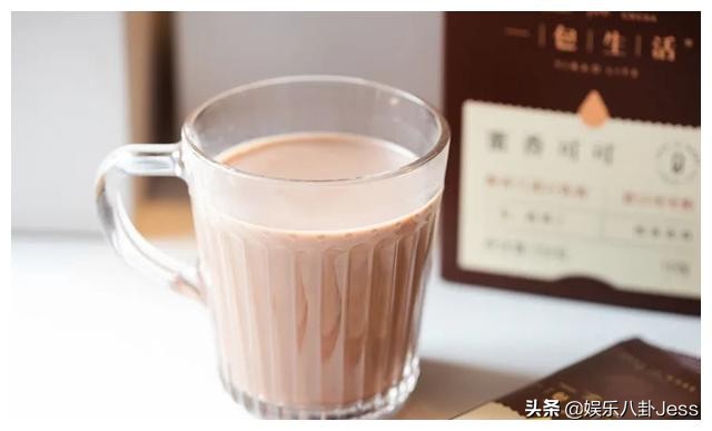 在李佳琦直播间买零食，是个划算的选择吗？