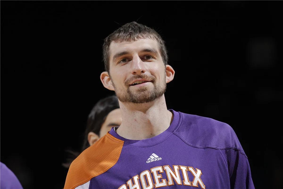 体坛十大巅峰运动员,中国体坛三大风云人物是谁