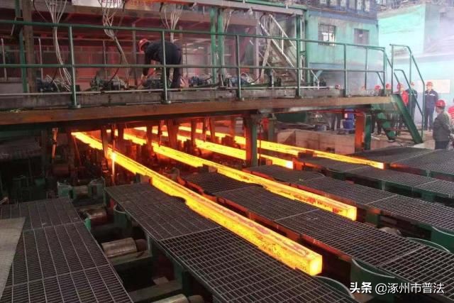 新闻儿童开车上高速视频,小学生2021年法治热点案例