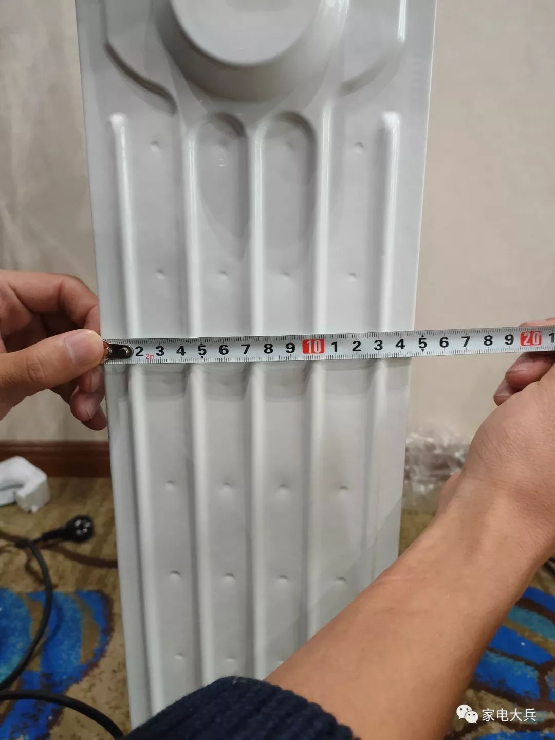 格力电热油汀取暖器拆解测评,美的油汀和先锋取暖器哪个好