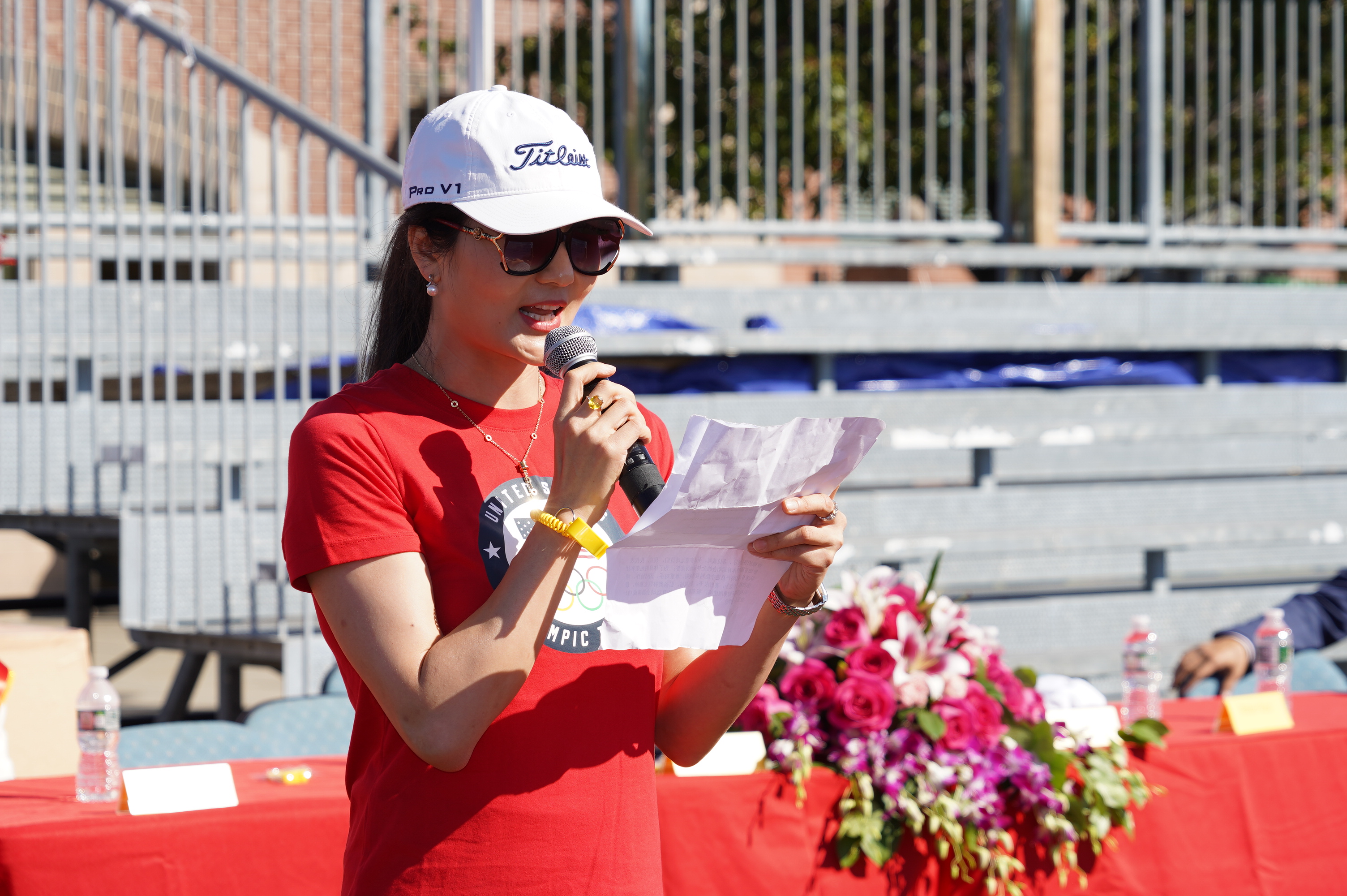 庆国庆70周年主题活动,庆国庆文艺汇演中国红