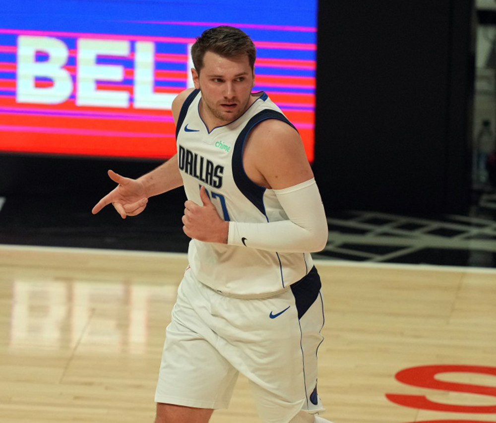 全面超越无死角碾压卢伟冰,东契奇能打破詹姆斯纪录吗